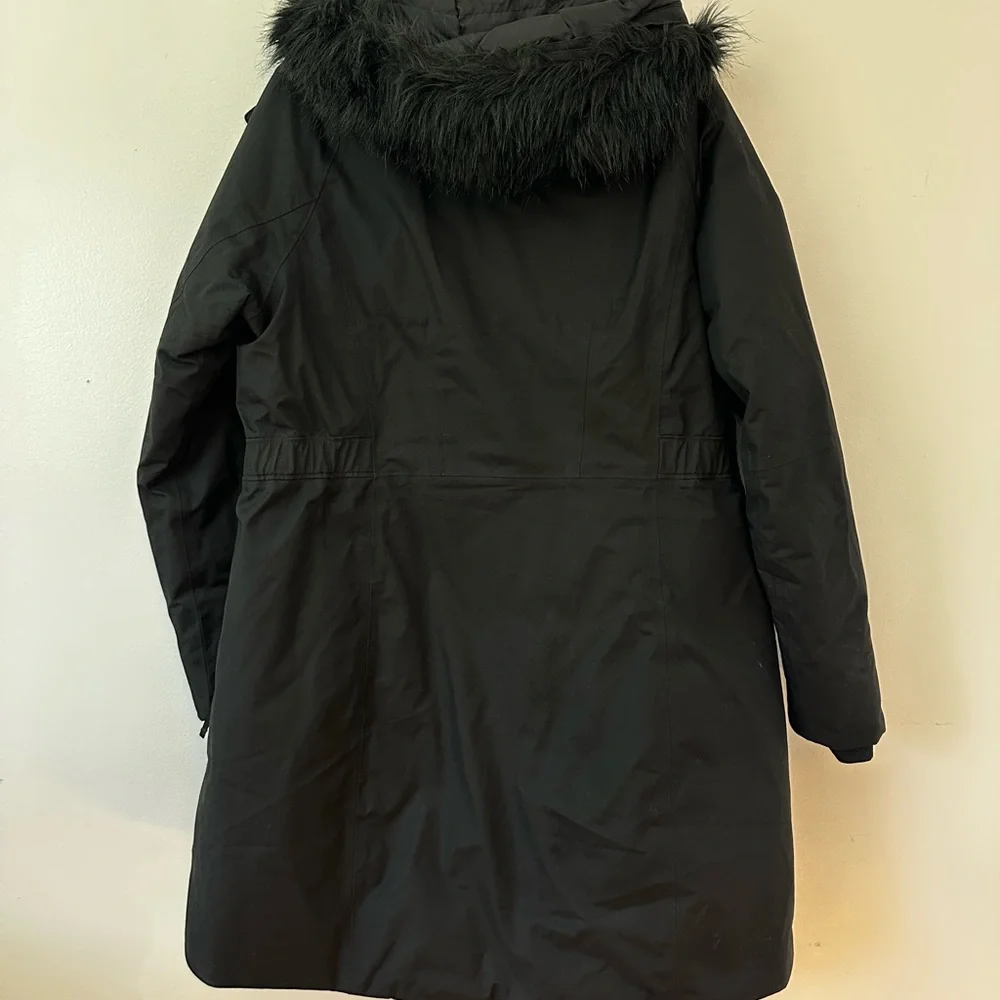 The North Face Women's Arctic Parka - Picture 2 of 11